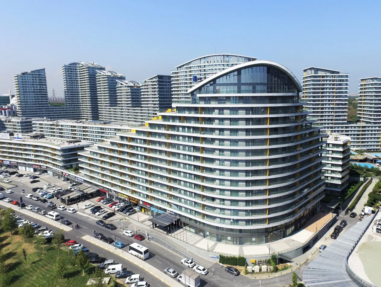 The Superior Living Batışehir