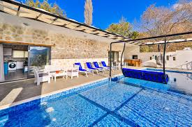Villa Arya