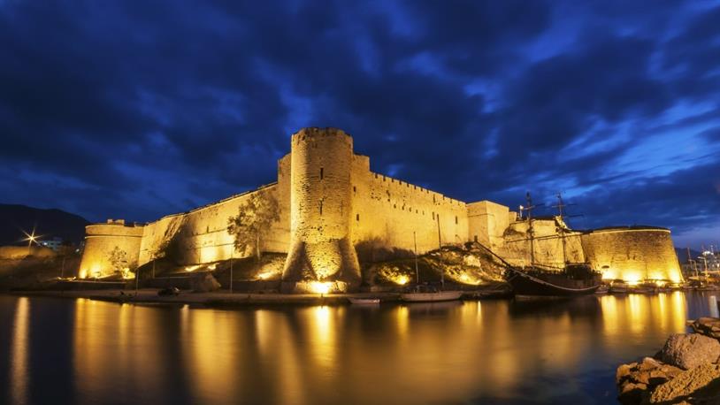 AKDENİZ'İN EN GÜZEL ADASI KIBRIS, YATIRIM FIRSATLARI İLE PARLIYOR!